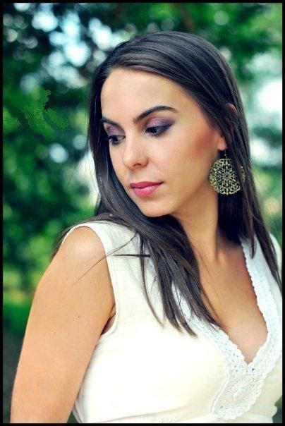 Learn about the most famous female movie actresses including emma watson, jennifer lawrence, marilyn monroe, joey king, angelina jolie and many more. KINOGLAZORAMA: febbraio 2012