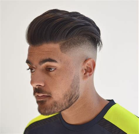 6mm at the sides, 6 cm at the top and shorter to the back. High Fade Haircuts For 2020 | Mens hairstyles undercut ...