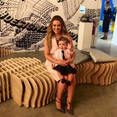 See more of alyssa milano on facebook. Alyssa Milano & Elizabella Attend New York Fashion Week ...