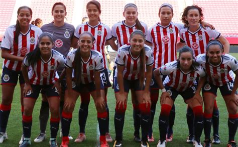 Cuenta oficial de @chivas femenil, las primeras campeonas de la ligamx femenil 🔴⚪️ #volverteaver | english: Chivas femenil se mantendrá en Verde Valle - Mediotiempo