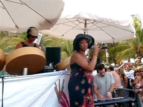 Miguel migs ft lisa shaw i can see it salted vocal. Miguel Migs and Lisa Shaw @ the Nikki Beach Club - Miami ...