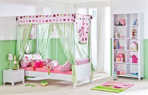 Mit umbauseiten wird ihr kinderbett sophia zum juniorbett bzw kindersofa und. Paidi Sophia Kinderbett mit Baldachin Icy-White | Möbel ...