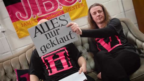 Keiner c kriegt davon g genug, alle c halten mich für g klug, c hoffentlich merkt g keiner den b betrug. J.B.O. - Alles nur geklaut