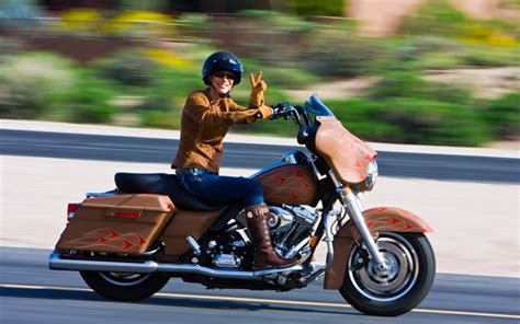 What type of motorcycles are female riders choosing? Harley-Davidson Celebrates Women Bikers at Sturgis ...