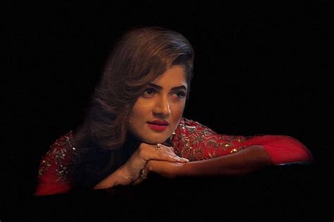 Srabanti primarily works in cinema of west bengal, based in kolkata. Srabanti Chatterjee | Hot HD Photos, Hot, Cutey, Smiley, Sharee - bdphotos360