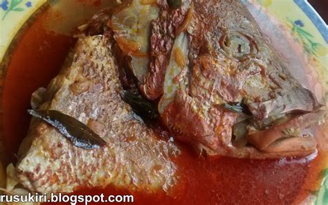 Resipi ini menggunakan sukatan untuk masak 1 ekor ayam. Resepi Mudah Kari Kepala Ikan Merah ~ Hanim