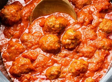 You will not believe how amazing this recipe tastes with. Howto Make Meatballs Stay Together In A Crock Pot : Easy Slow Cooker Meatballs Slow Cooker ...