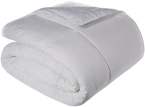 The best down comforter might make you feel like you're snoozing under a cloud, thanks to the light, fluffy fill. Amazon.com: Pinzon Hypoallergenic Down Alternative Year ...