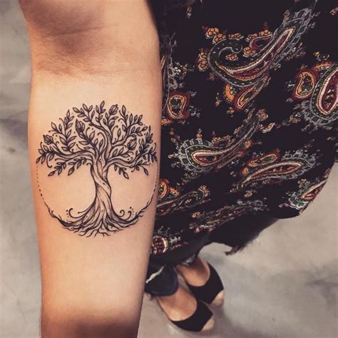 Il représente l'union de tous les contraires : Right inner-upper arm #tree_tattoo_tatto_arbol_de_la_vida ...