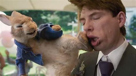 Peter rabbit 2 дата выхода: Дублированный трейлер фильма "Кролик Питер 2" (Смотрите на ...