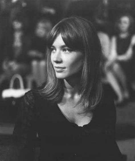 Sorting through my stuff today, as you may be able to tell. Hair, fringe | Hairstyles with bangs, Hair inspiration, Francoise hardy