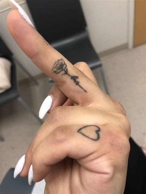 The ring finger is also the finger of marriage and is said to be connected to the heart. Pin by DressedBarb🍒 on Tattoos and piercings