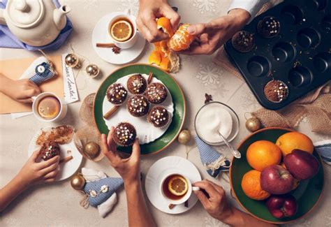 Prima di tutto bisogna sapere se si celebrerà il natale a tavola alla sera della vigilia o a pranzo del giorno di natale. Ricette facili e veloci per il pranzo di Natale | Gallerie ...