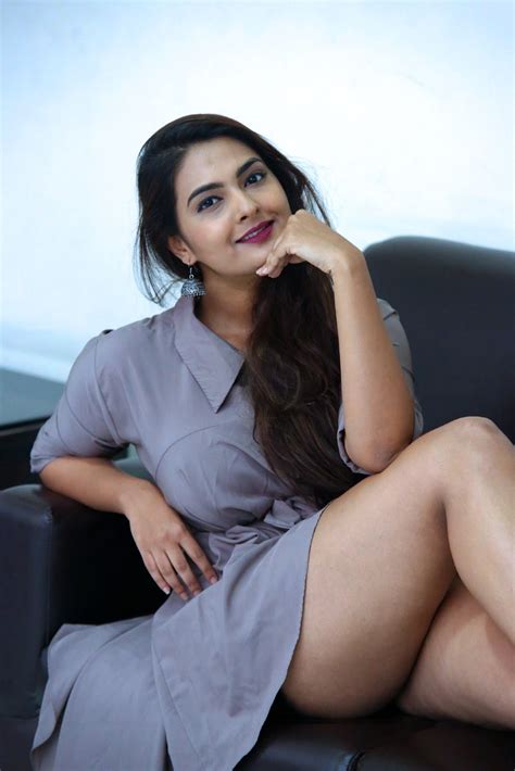 Model and telugu movie actress nandini rai latest hot photoshoot stills captured by photographer shareef nandyala. Milky Hot Thighs & Legs of Indian Celebs : Neha Deshpande ...