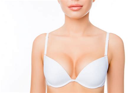 A guide to breast enlargement / augmentation and breast implants in canada including plastic surgeon listings, before and after photos, saline and cohesive gel implant info, message boards and financing. What you need to know about BIA ALCL | Dr Craig Rubinstein