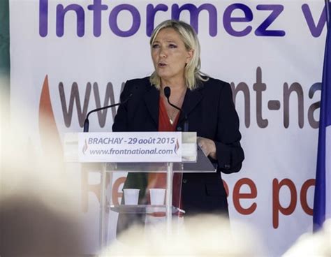 Hızlı bir onun özel ciddi istilası için. Marine Le Pen Height, Weight, Age, Body Statistics ...
