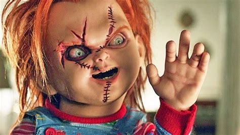 While trying to escape chucky was shot by officer mike norris. Video| Cruel madre le regala un muñeco de Chucky a su bebé ...