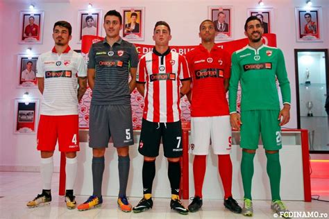 Contul oficial al fc dinamo bucureşti, locul în care sunteţi la curent cu cele mai noi informaţii legate de clubul favorit. FC Dinamo Bucharest 17-18 Home + 3 Away Kits Revealed ...