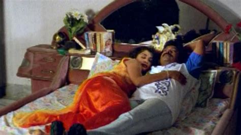 Watch the veena malik's 1st night scene from the film silk. Chiranjeevi And Ramya Krishna Intimate Scene || Telugu ...