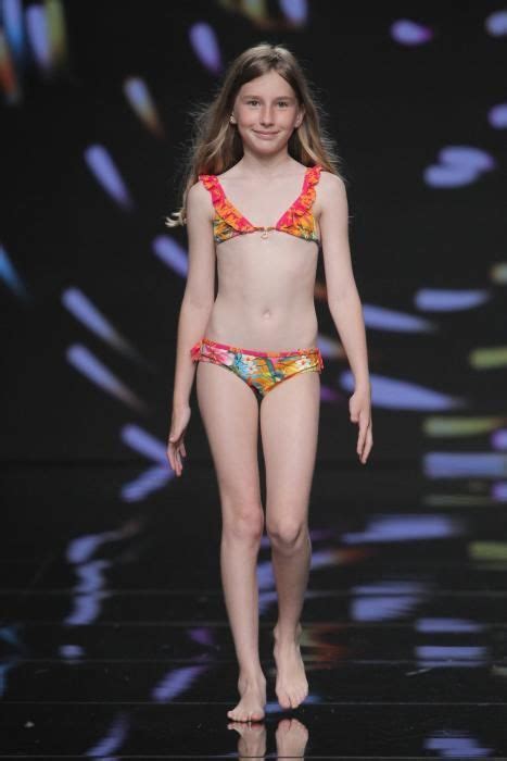 Maybe you would like to learn more about one of these? Gran Canaria Swimwear Fashion Week 2018 | Desfile Banana ...