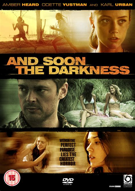 Arjantin'in egzotik bölgelerinde bazen otobüs bazen bisikletle yaptıkları. And Soon The Darkness DVD Review - HeyUGuys