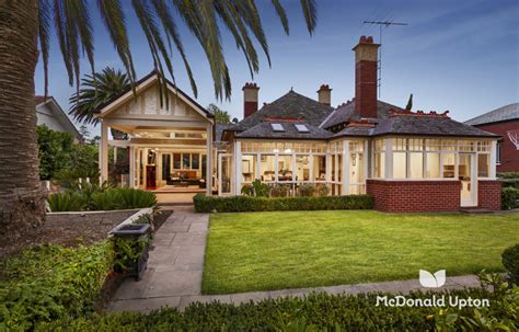 Essendon fined $200,000 for breaching workplace safety. KAINGA: an historic family residence in Essendon | The ...