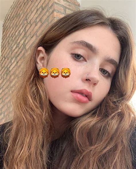 For most people, their room is their sanctuary. Clairo Fan on Instagram: "She's the most beautiful girl I ...