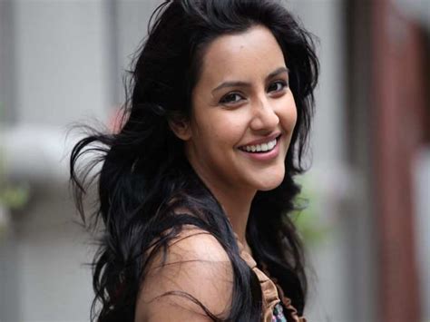 Anand nayyar received ph.d (computer science) from desh bhagat university in 2017 in the area of wireless sensor networks and swarm intelligence. kannada: Puneeth is a fantastic co-star: Priya Anand ...