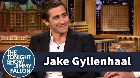 Along with their mother, jake and maggie appeared in two episodes of molto mario , an italian cooking show on the food network. Jake Gyllenhaal Critiques His Sister's Performances - YouTube