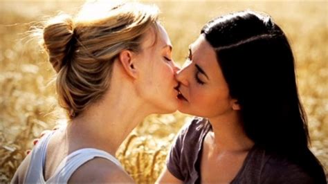 Vote up your favorites so others can use this as a guide to what they should watch. 12 Best Gay and Lesbian Movies on Netflix - The Cinemaholic