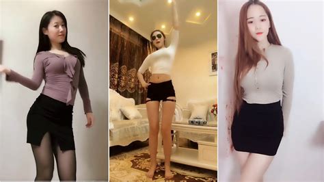 Koleksi video cewek2 cantik,sexy, tembam & goyang mantap # tiktok hot official. tik tok|Sexy lady shakes ass - YouTube