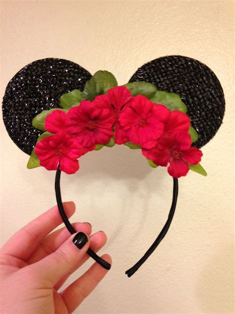 Disney flower and garden 2020. Minnie Mouse Ears with Red Flower Crown | Disney mickey ...