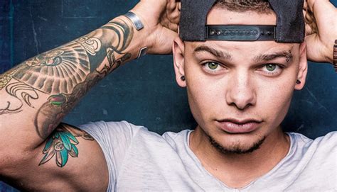 Before signing with rca nashville in 2016, kane brown garnered buzz on youtube with covers and originals, including his breakout hit used to love you sober. Kane Brown - Plugged In