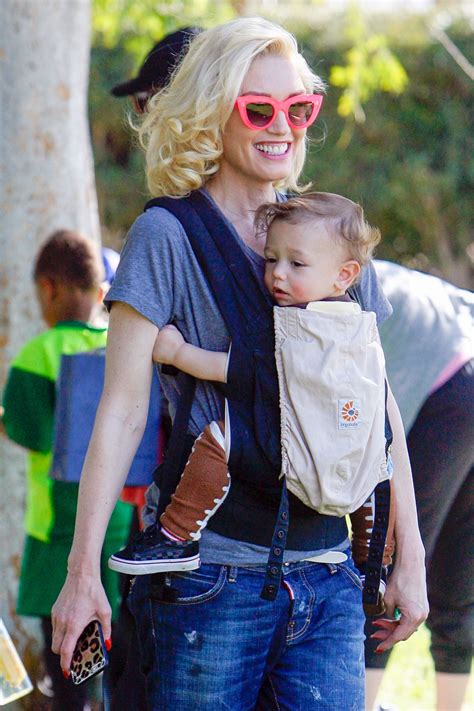 We know interesting facts about her mother, father, brothers, sister, husbands and children. Gwen Stefani + Gavin Rossdale: Gwen, Gavin und ihre ...