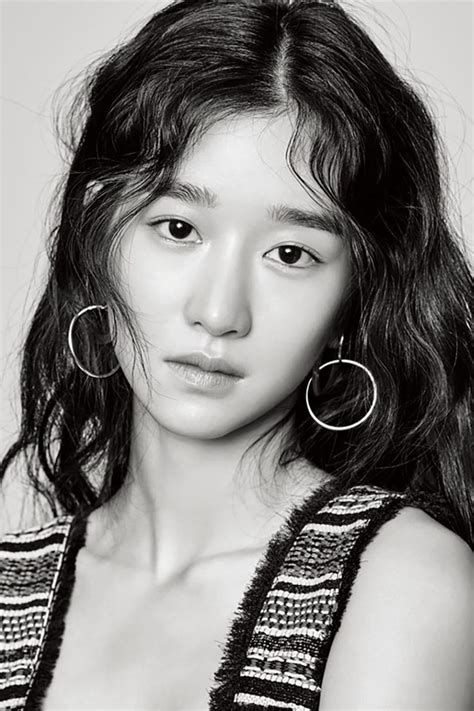 She debuted in cable channel tvn's sitcom potato star 2013qr3. Seo Ye-ji - Watch Solarmovie