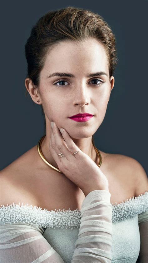 Emma charlotte duerre watson (born 15 april 1990) is an english actress, model, and activist. Emma Watson iPhone Wallpaper (85+ images)