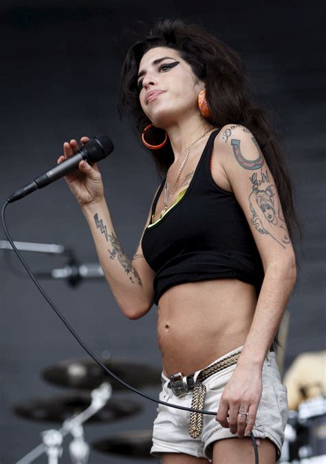 Amy winehouse — take the box 03:20. Amy Winehouse fotka