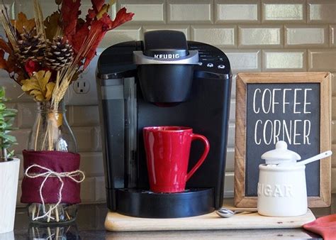 This coffee machine is good for personal use because it gives the owner a chance to mix brew any coffee they want to achieve the best results. 6 Best Single-Serve Coffee Makers of 2019