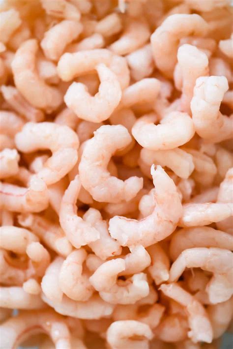 Maybe you would like to learn more about one of these? Easy Shrimp Pasta Salad Recipe | foodiecrush .com