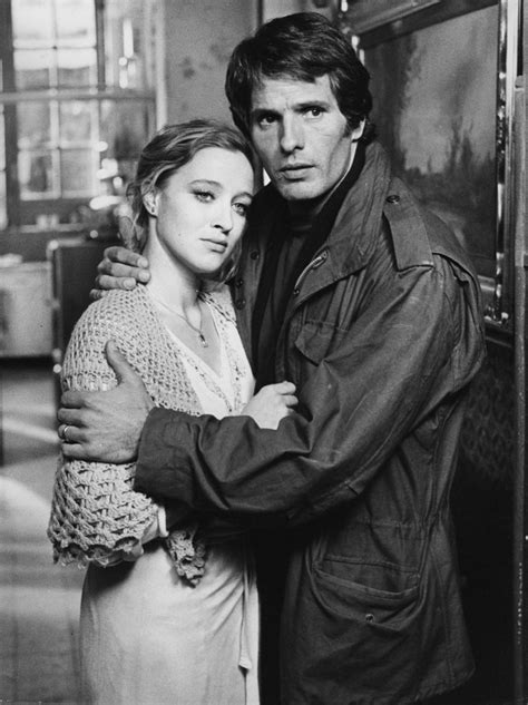Borotalco è un film del 1982 diretto da carlo verdone, il primo da lui interpretato nei panni di un solo personaggio. Eleonora Giorgi: «A 25 anni ero schiava dell'eroina ...