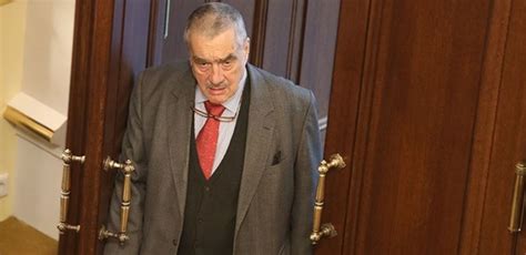 At the national founding congress of the party, held on 27 and 28 november 2009, he was elected chairman of top 09. Dostali přes prdel, radoval se Schwarzenberg. Jedna velká ...