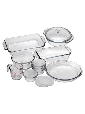 The iconic glassmaker brand has since then the brand's classic bakeware, food storage containers, jars and more have hardly changed — and that's just the way we like it (don't fix. Amazon.com: Anchor Hocking Oven Basics Glass Baking Dishes ...