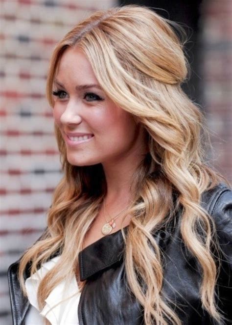 20 Sassy Long Curly Hairstyles
