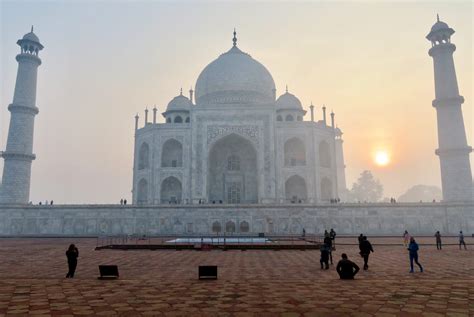 The taj mahal is open from sunrise to sunset every day except on fridays. Best Way To Get To The Taj Mahal From The Us : Trump Built Taj Mahal Sans Love Now Trying Great ...