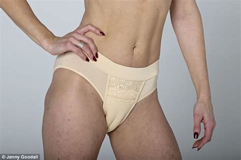 In one camp, there are folks who would rather not put their lower lady lips on display. Are camel toe knickers the most bizarre underwear trend ...