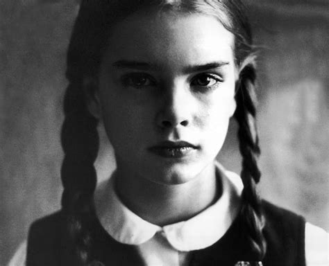 Bellocq has an attraction to hallie and violet and he is an. Brooke Shields by Pieter Van Acker (com imagens) | Brooke ...