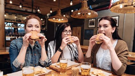 It can be found on a variety of crypto exchanges traded against btc and usd pairs. 24 Millennial Women On How Much Money They Spend Eating ...