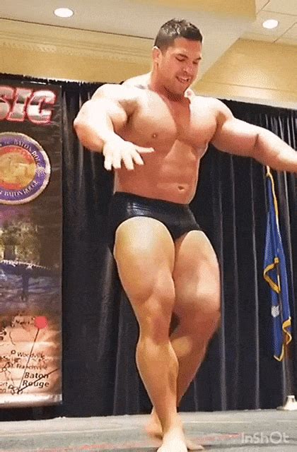 You will find all your needs on www.oilwrestlingparties.com. The Gentleman Wrestler — bigmusclestuds: Muscle stud Derek ...