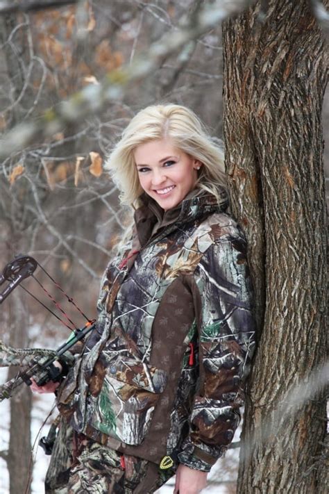 Now then as women join the army the question remains to many of us that which countries have the most beautiful women soldiers in the world. Most Sexy Female Soldiers-15 Most Beautiful Women In Uniform