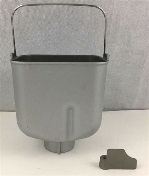 You have just acquired a toastmaster bread boxtm.toastmaster inc. Toastmaster Breadmaker Model 1148X Bread Pan & Kneading Paddle Parts Only #Toastmaster | Pan ...